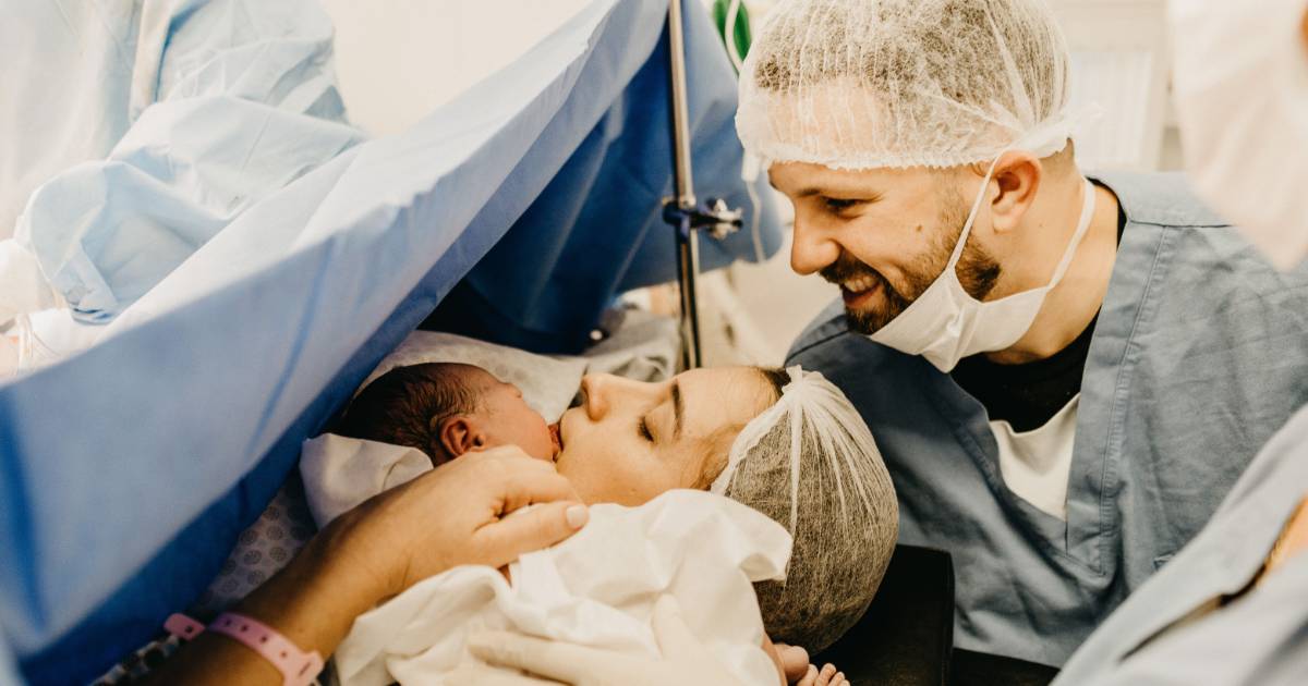 Nurse watched a supportive man hold a woman's leg during childbirth. Then learned they'd just met at Walmart that morning