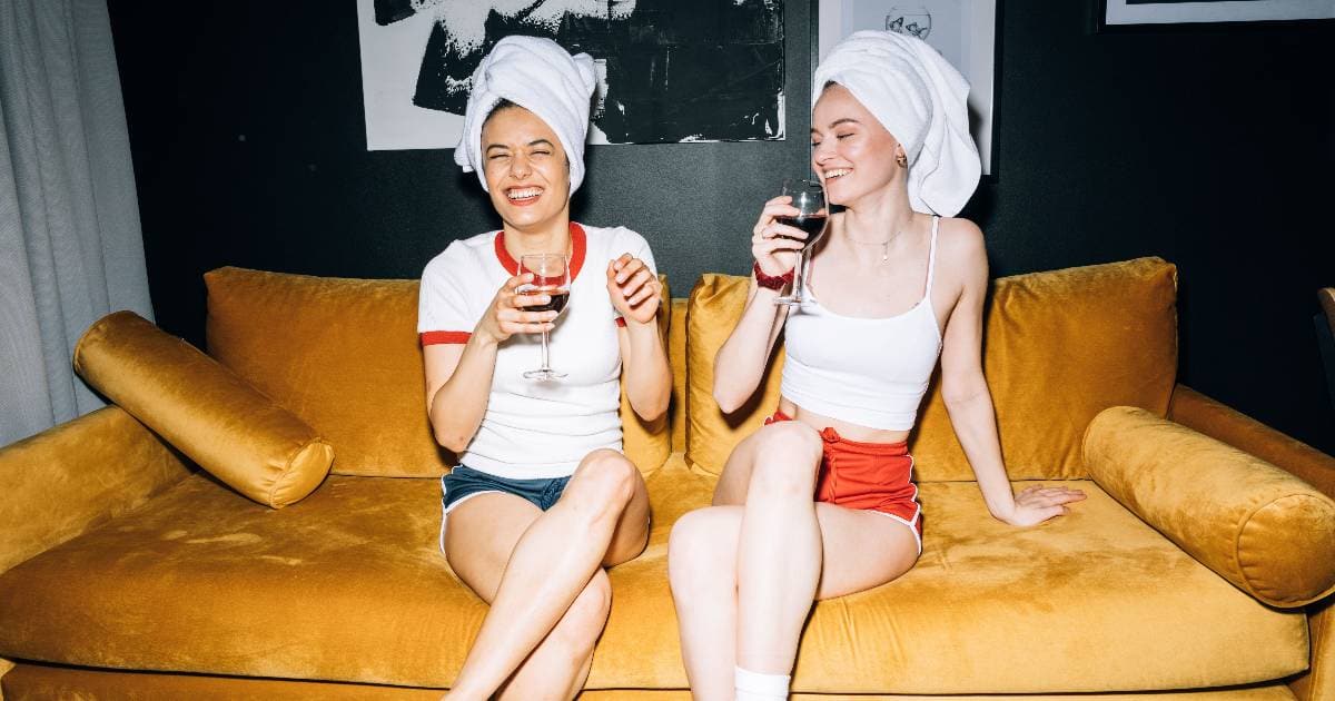 Woman planned a romantic 5th-anniversary cabin trip but her husband invited his best friend — so she left them both home and invited someone else