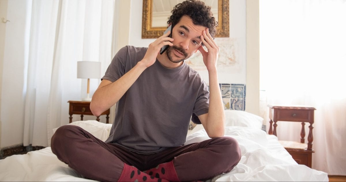 He confirmed first-date plans for dinner and a metal concert — two days before, he discovered she’d invited 5 relatives along. He quietly backed out