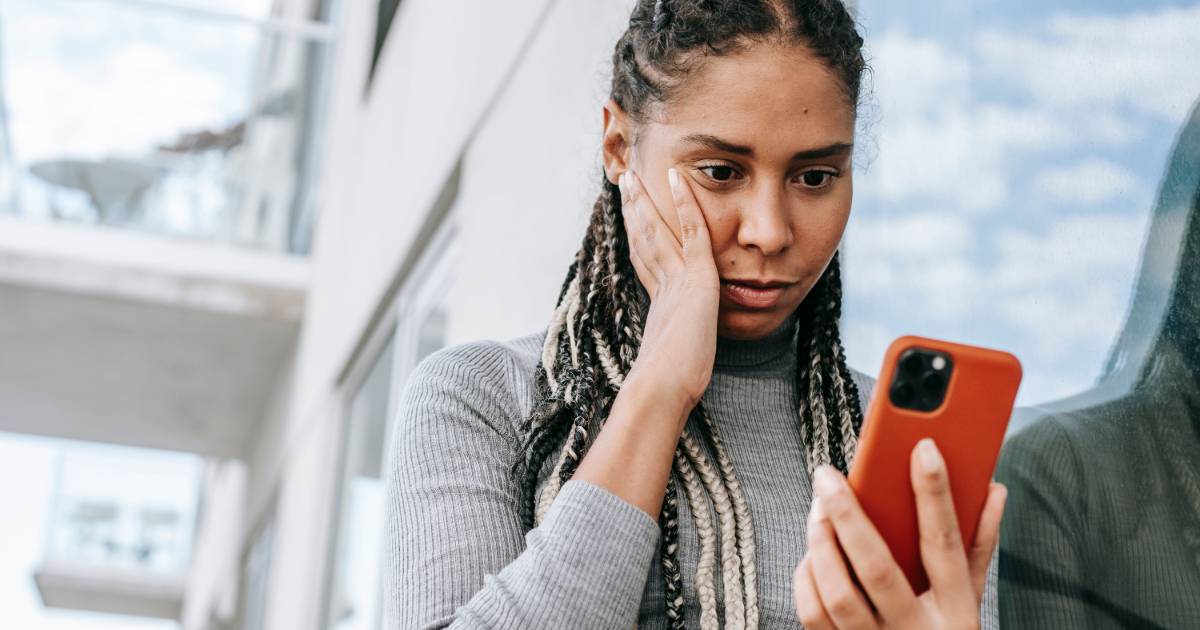 Woman hired a loyalty tester to flirt with her realtor boyfriend. He almost passed — but one question caught him out