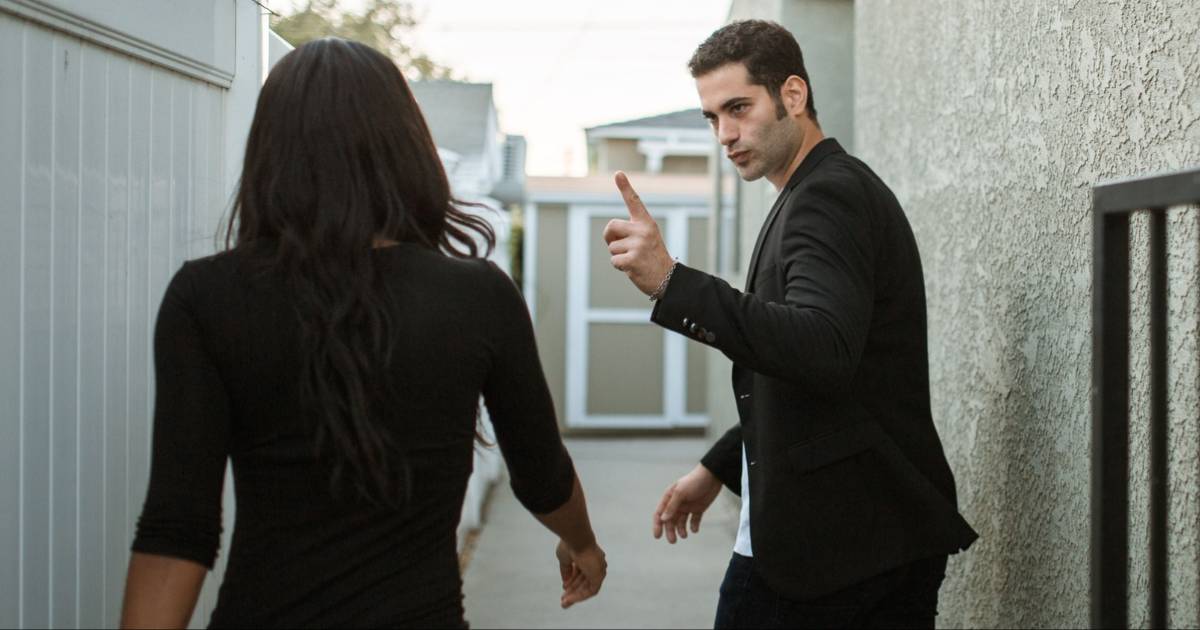 Woman warned mistress’ husband about their partners' affair. At first he thought she was ‘crazy’ — later, he filed for divorce