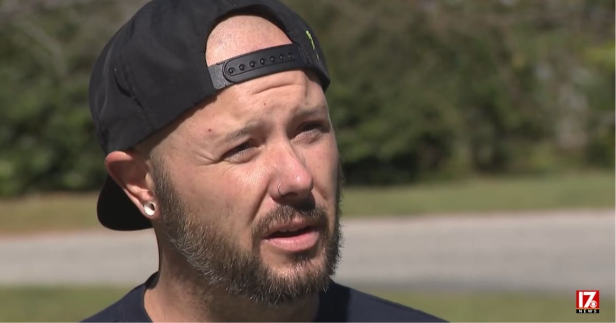 Man called 911 in agonizing pain — dispatch sent a Lyft instead. He drove himself to the hospital and learned it was appendicitis