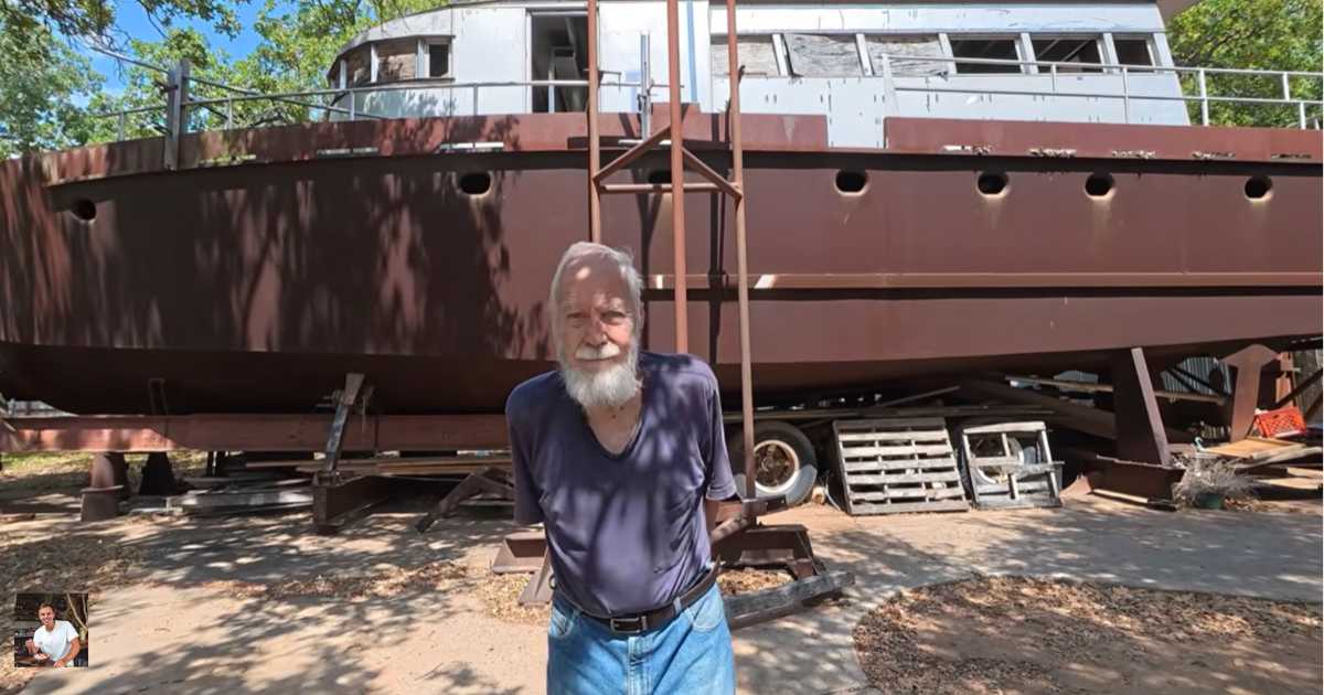 86-year-old spent 40 years building a boat in his front yard. Then 3 strangers showed up at his home 