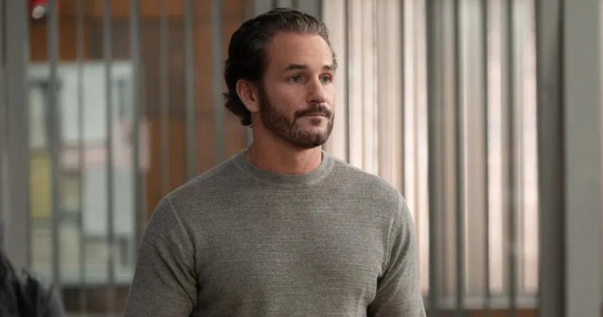A still from ‘Law & Order: SVU’ featuring Kevin Kane as Detective Terry Bruno (Cover Image Source: NBC | Photo by Virginia Sherwood)