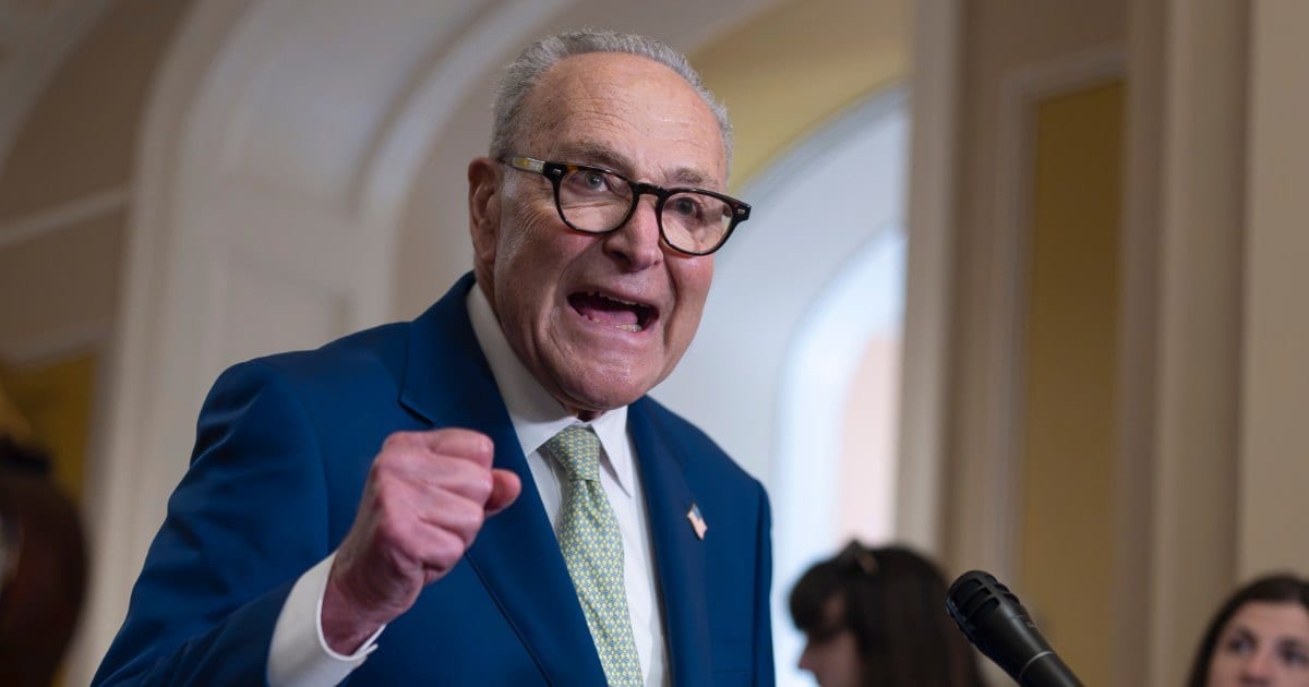 GOP robocall push sparks alarm as Schumer urges FCC to reject AI call request