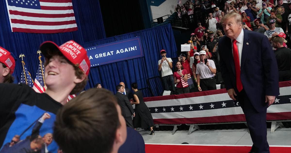President Donald Trump pauses for a photo after speaking at a campaign rally at the Ocean Center, in Daytona Beach, Fla., Friday, Oct. 30, 2026 (AP Photo/Jacquelyn Martin)