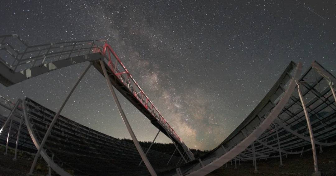 Scientists find a new way to probe dark energy, thanks to a faint radio glow from the early universe