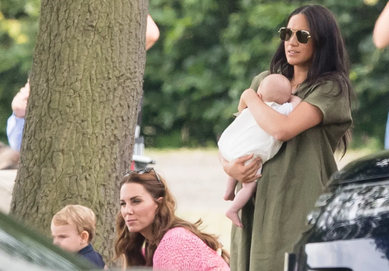 Kate and Meghan’s Noticeable Distance