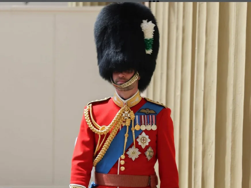 Heir on Duty
