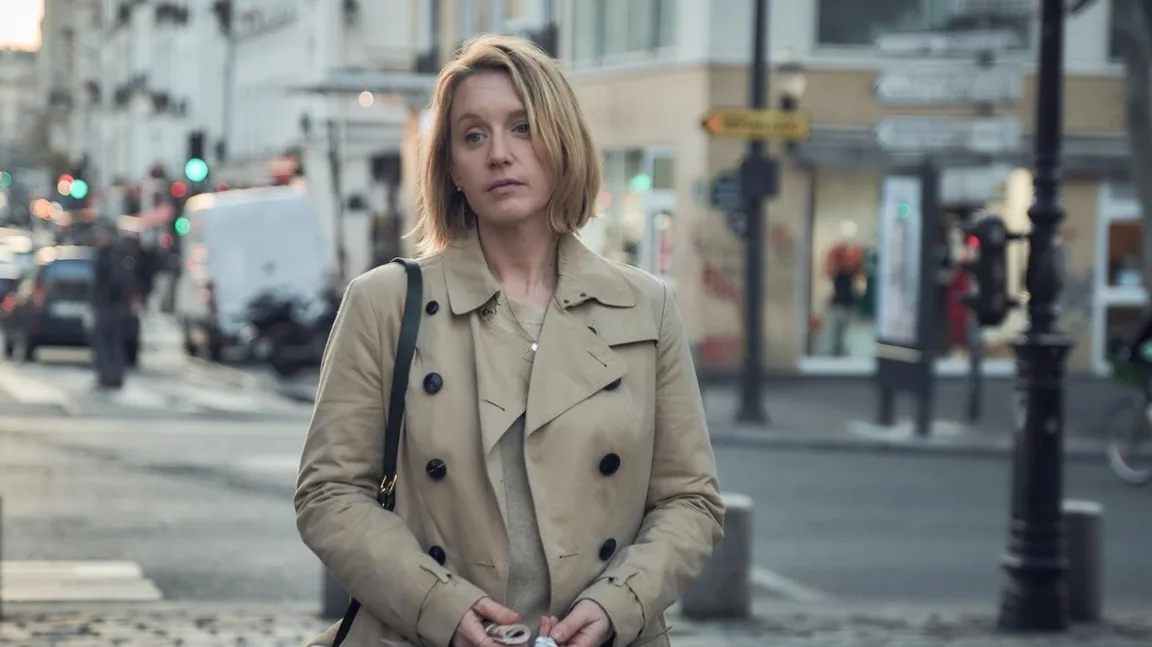 Ludivine Sagnier as Claire Laurent