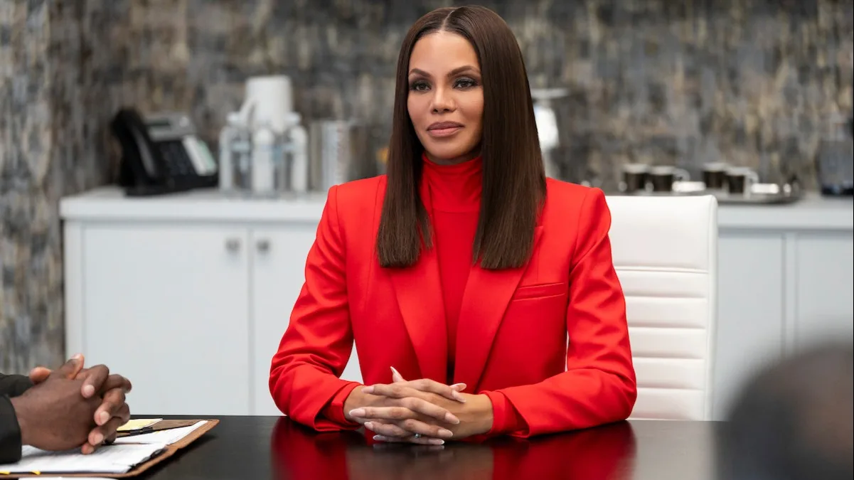 Crystle Stewart as Mallory