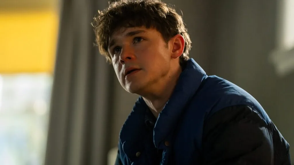 Jack Alcott as Harrison Morgan