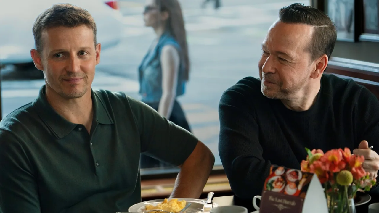 Donnie Wahlberg and Will Estes