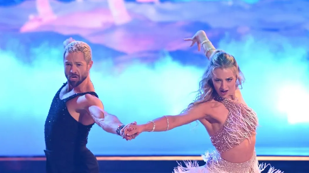 Amber Glenn and Pasha Pashkov