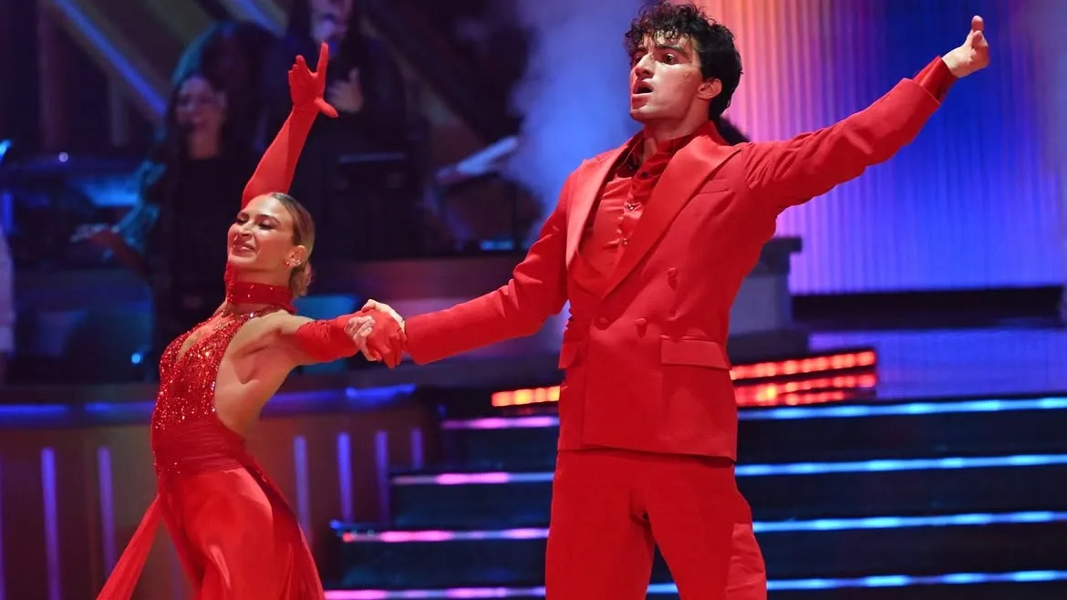 Ezra Frech and Daniella Karagach
