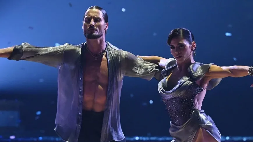 Jenna Dewan and Val Chmerkovskiy
