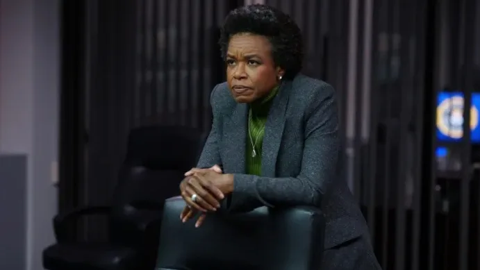 Quincy Tyler Bernstine as Nora Washington