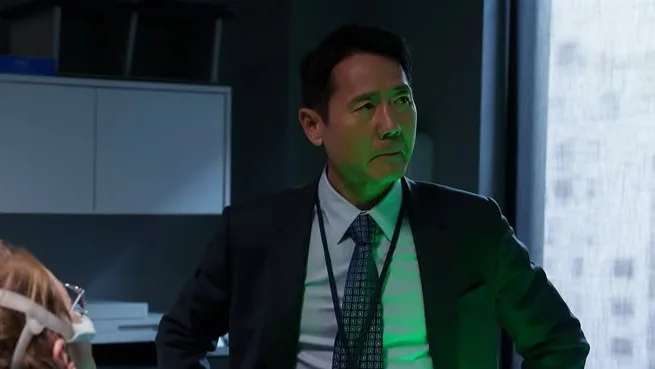 Rob Yang as Frank Choi