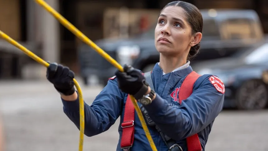 Miranda Rae Mayo as Stella Kidd