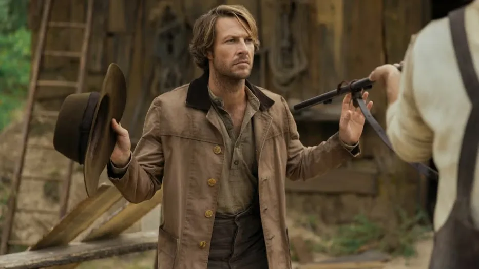 Luke Bracey