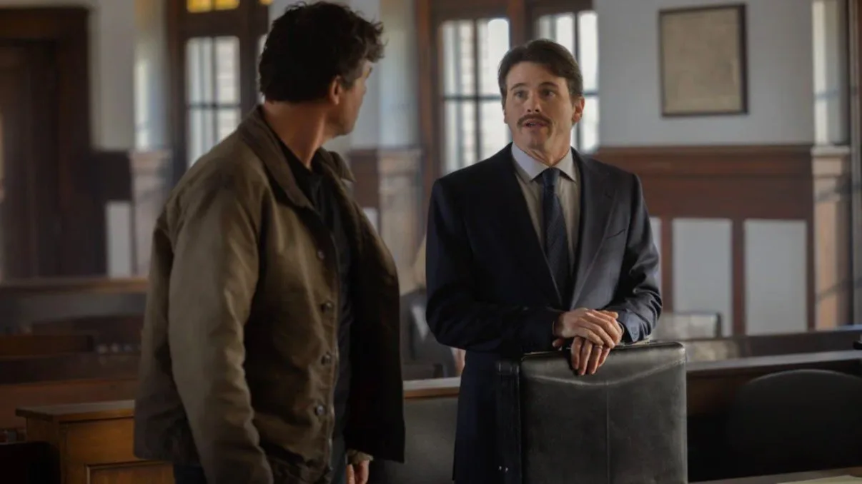 Jason Ritter as Billy Macon