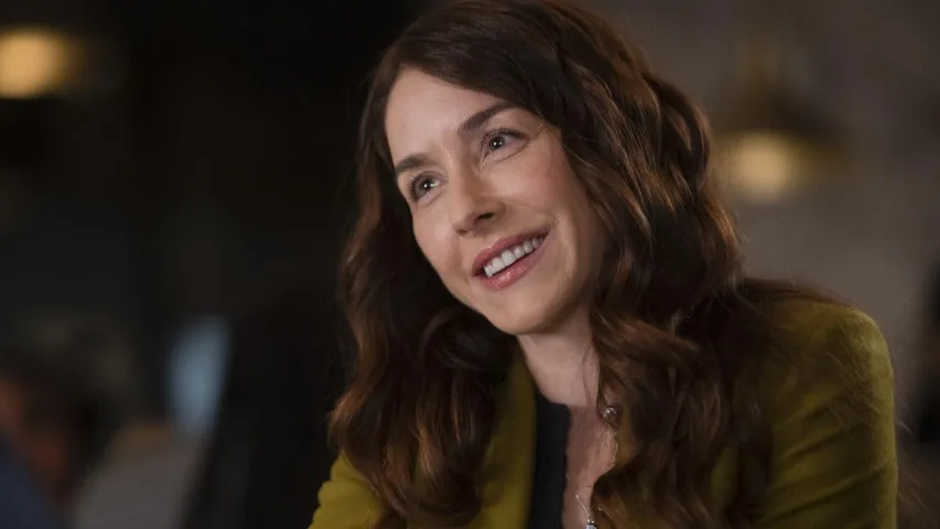 Erin Karpluk