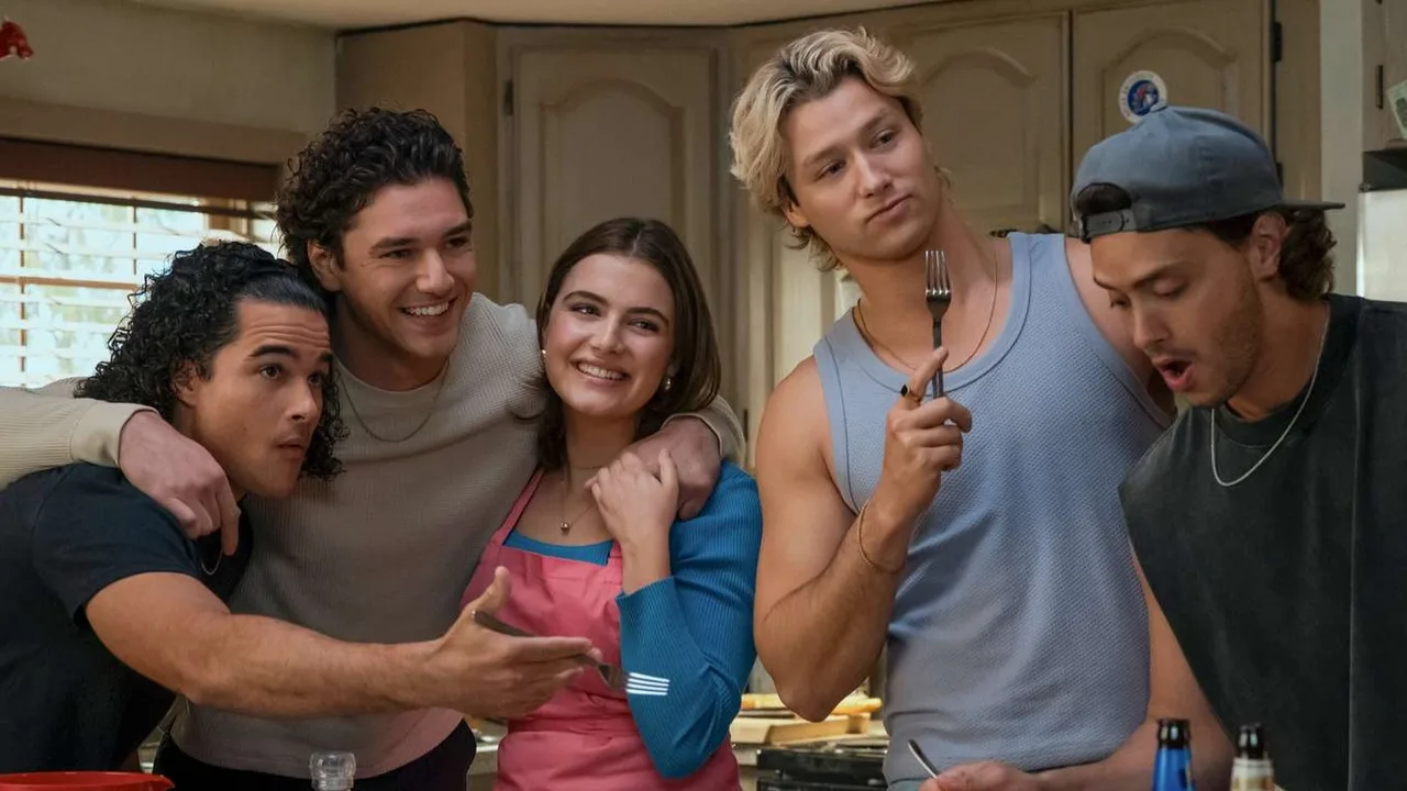 Off Campus Season 2: All the Cast Members Leaving and Returning to the Romantic Sports Drama