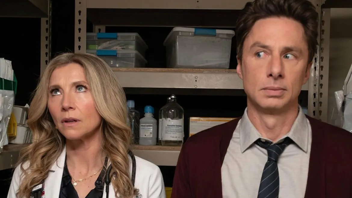 Sarah Chalke — Returning