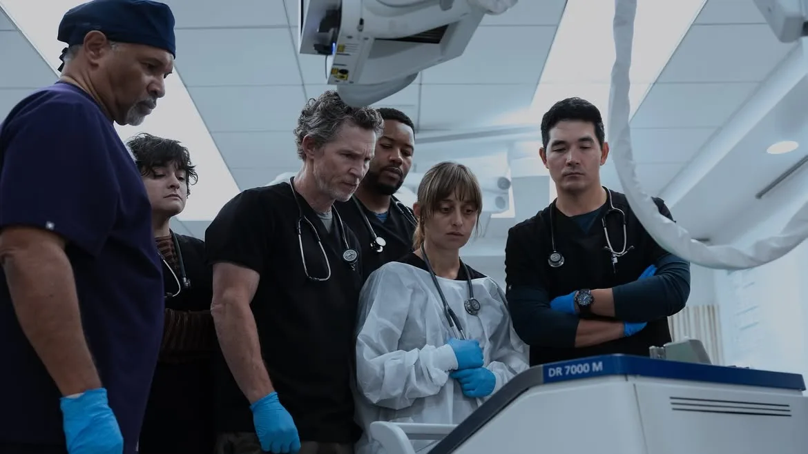 Geoffrey Owens, Cheyenne Perez, Shawn Hatosy, and others