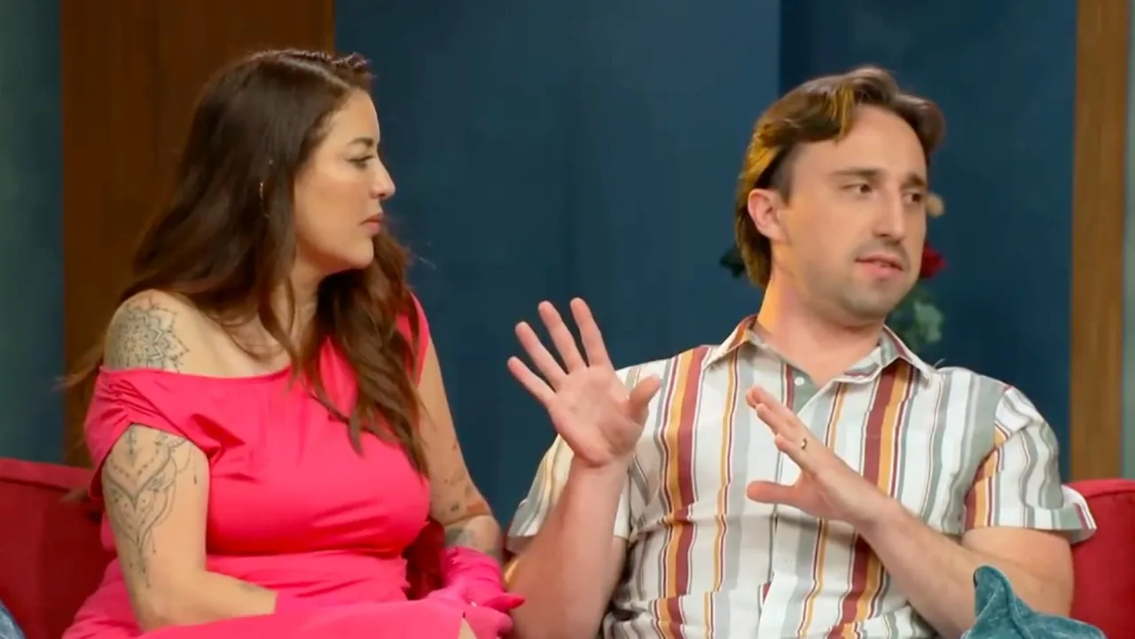 Thomas Secretly Takes Shares of Paula’s Business