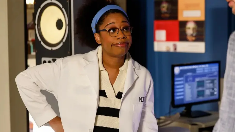 Diona Reasonover as Kasie Hines