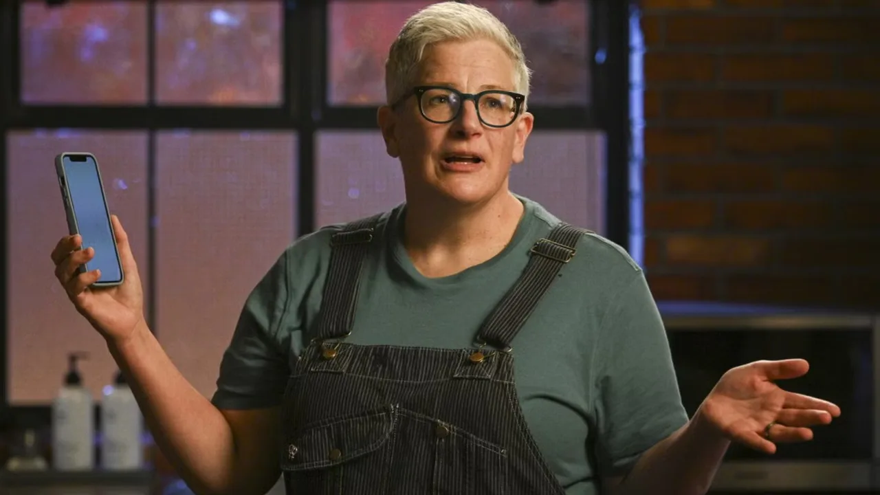 Abby McEnany as Velma Bruin