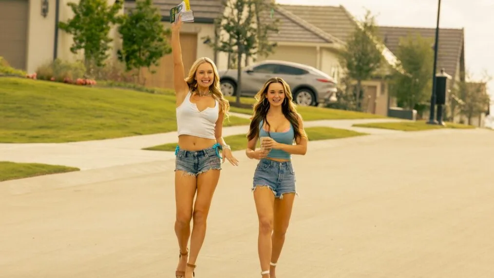 Savanna Gann and Lilah Pate