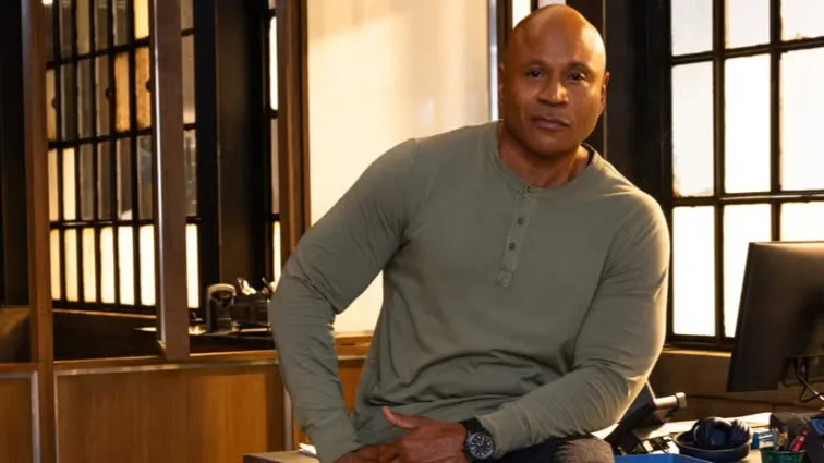 LL Cool J as Sam Hanna