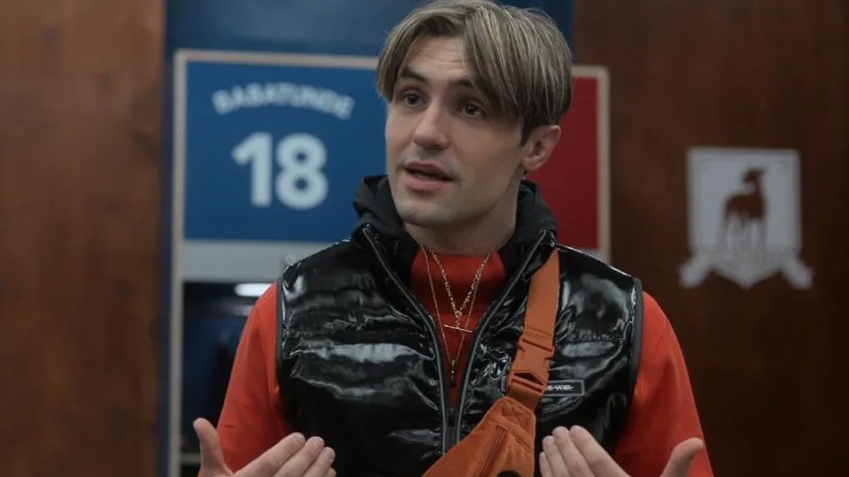 Phil Dunster as Jamie Tartt