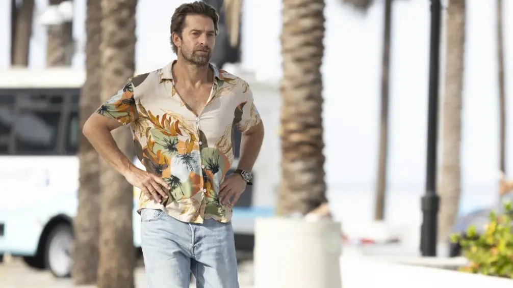 Scott Speedman as R.J. Decker