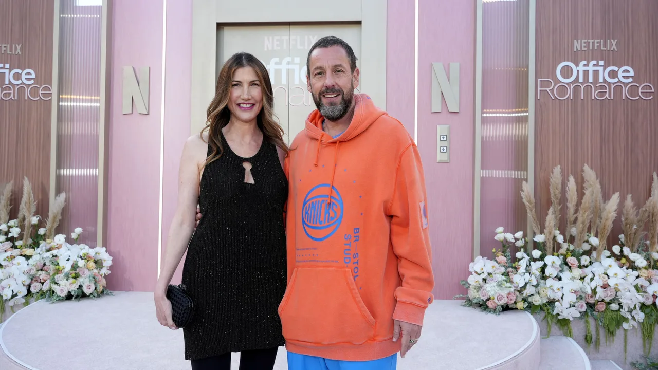 Adam Sandler turns up at ‘Office Romance’ premiere in ultra-casual style to support wife Jackie
