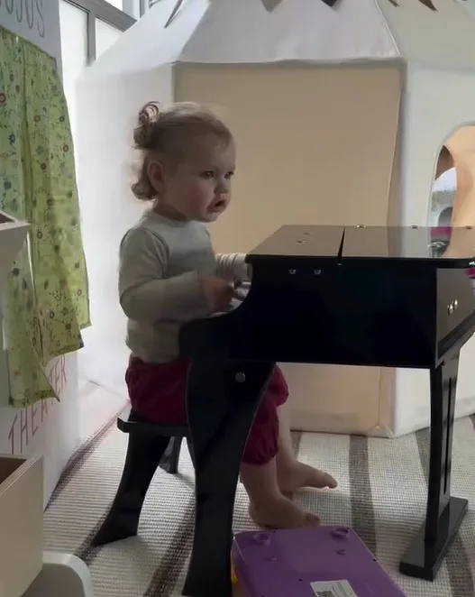 Ashley Tisdale's toddler shows off her piano playing skills