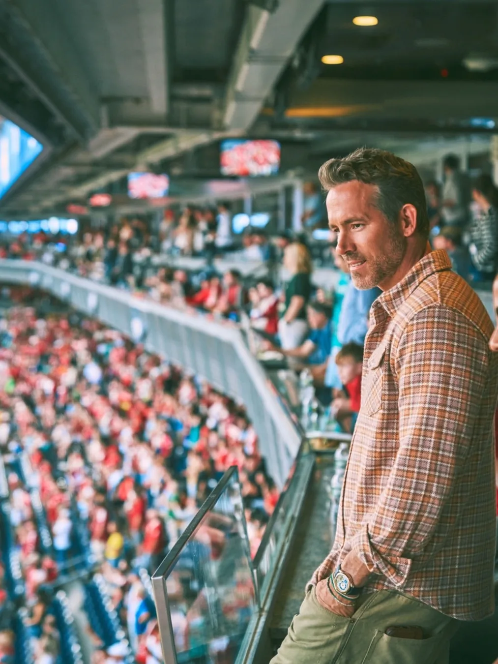 Ryan Reynolds shows his Wrexham spirit from the sidelines