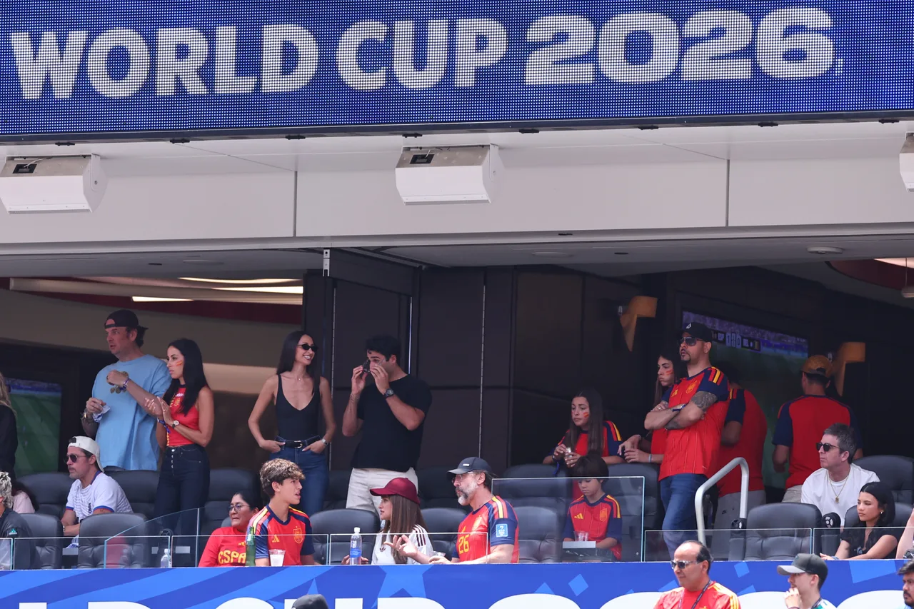 Brad Pitt and Ines de Ramon joined other stars at the match