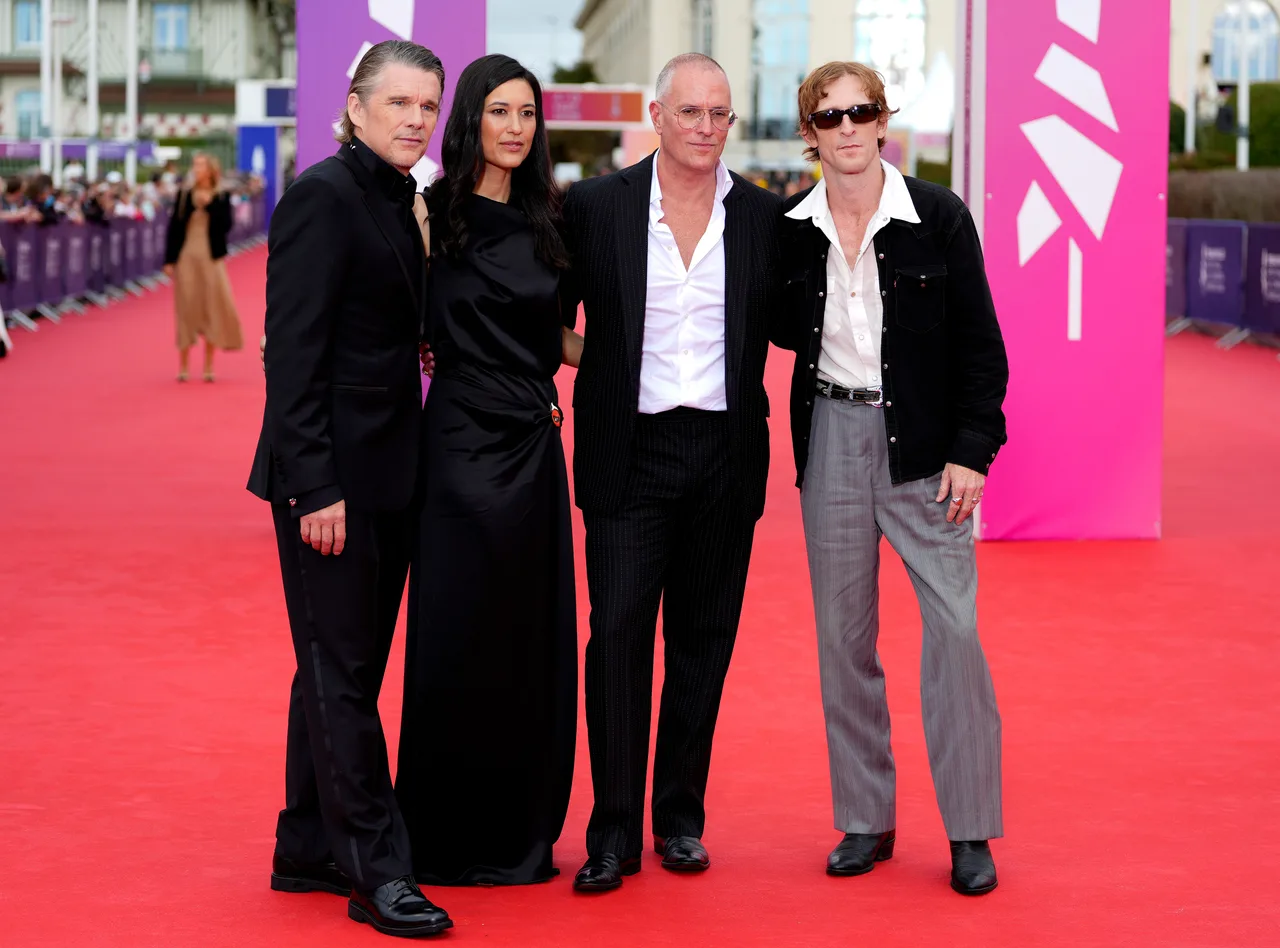 Ethan Hawke joins 'The Weight' co-stars at special event