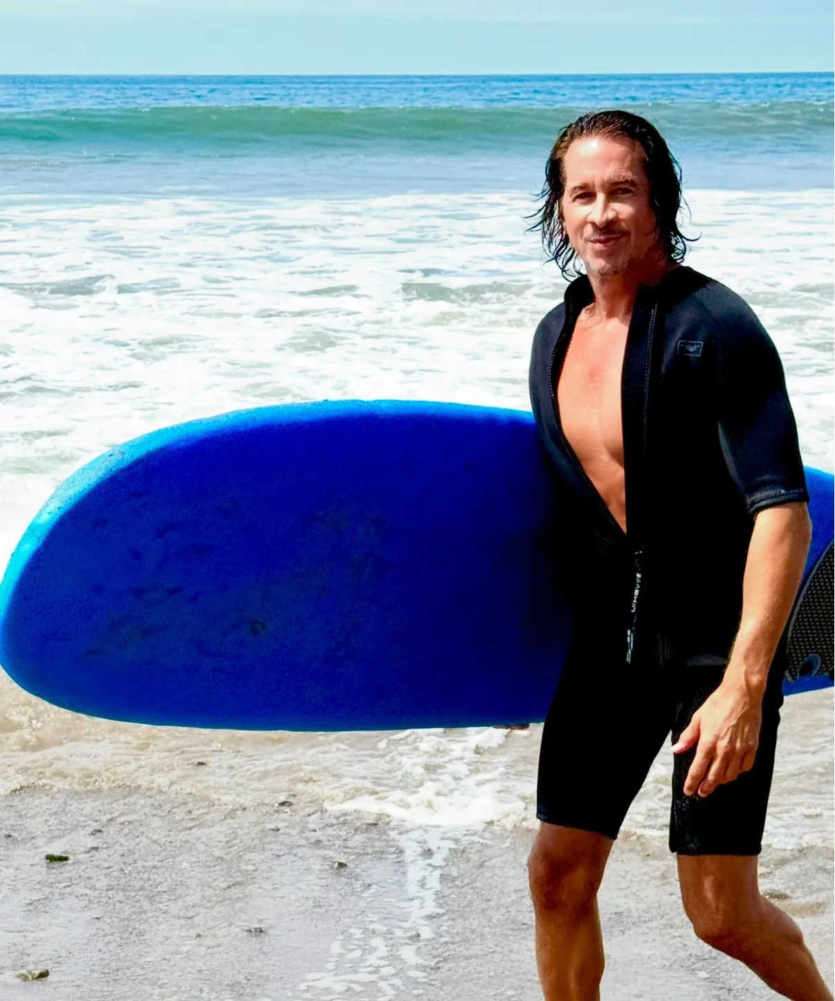 Michael Easton enjoys a beach day as former costar reaches out
