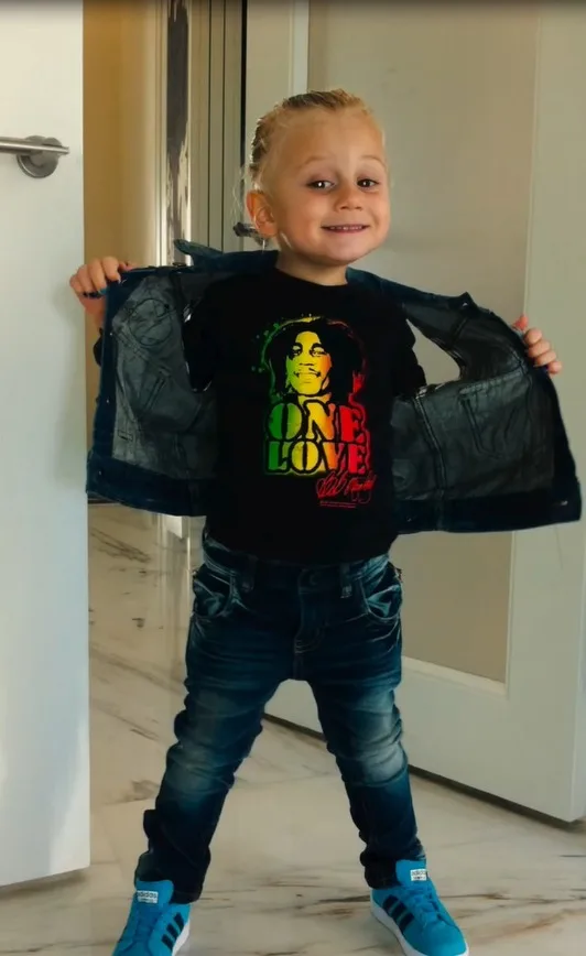 Gwen Stefani's son sports Bob Marley T-shirt