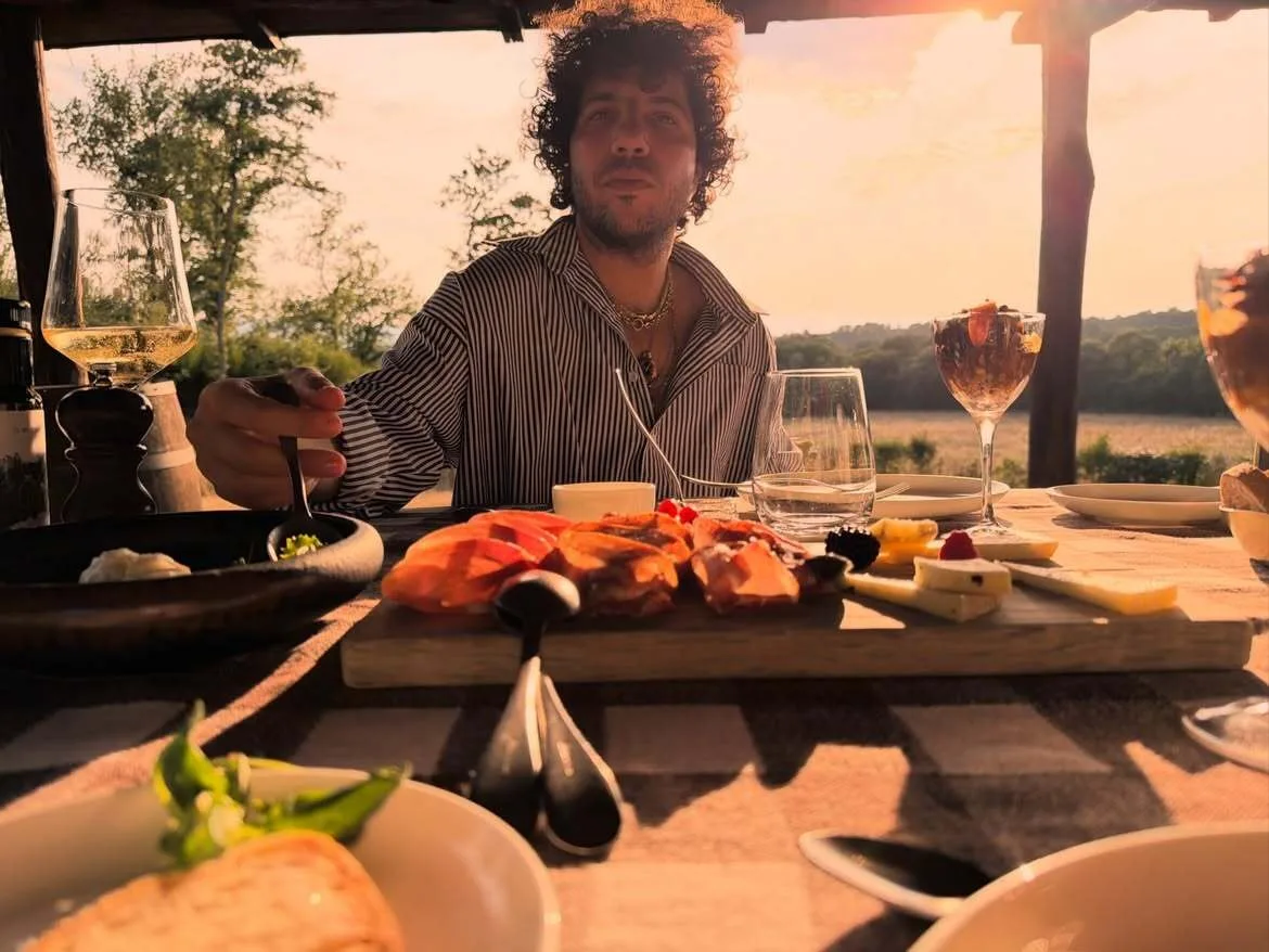 Benny Blanco savours Italian delicacies during Tuscany celebration