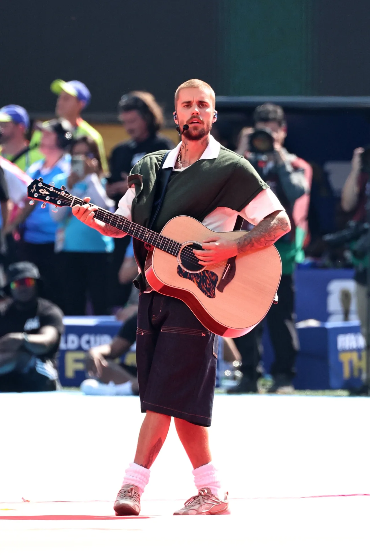 Justin Bieber gets encouraged by Jason Sudeikis' Ted Lasso