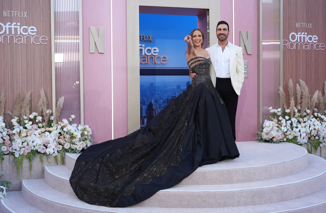 Jennifer Lopez flaunts easy chemistry with co-star Brett Goldstein