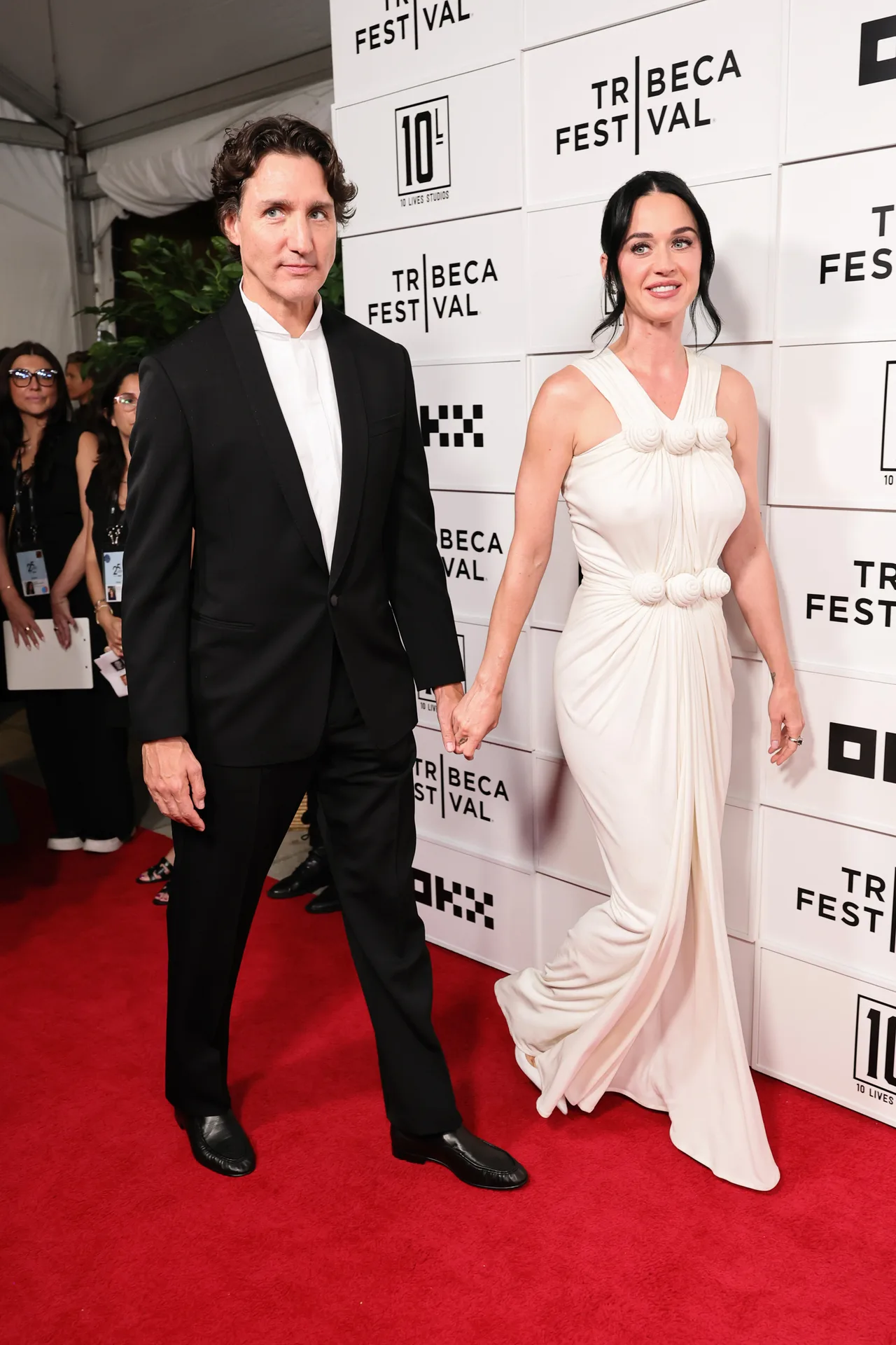 Katy Perry and Justin Trudeau embraces effortlessly chic style while walking hand-in-hand