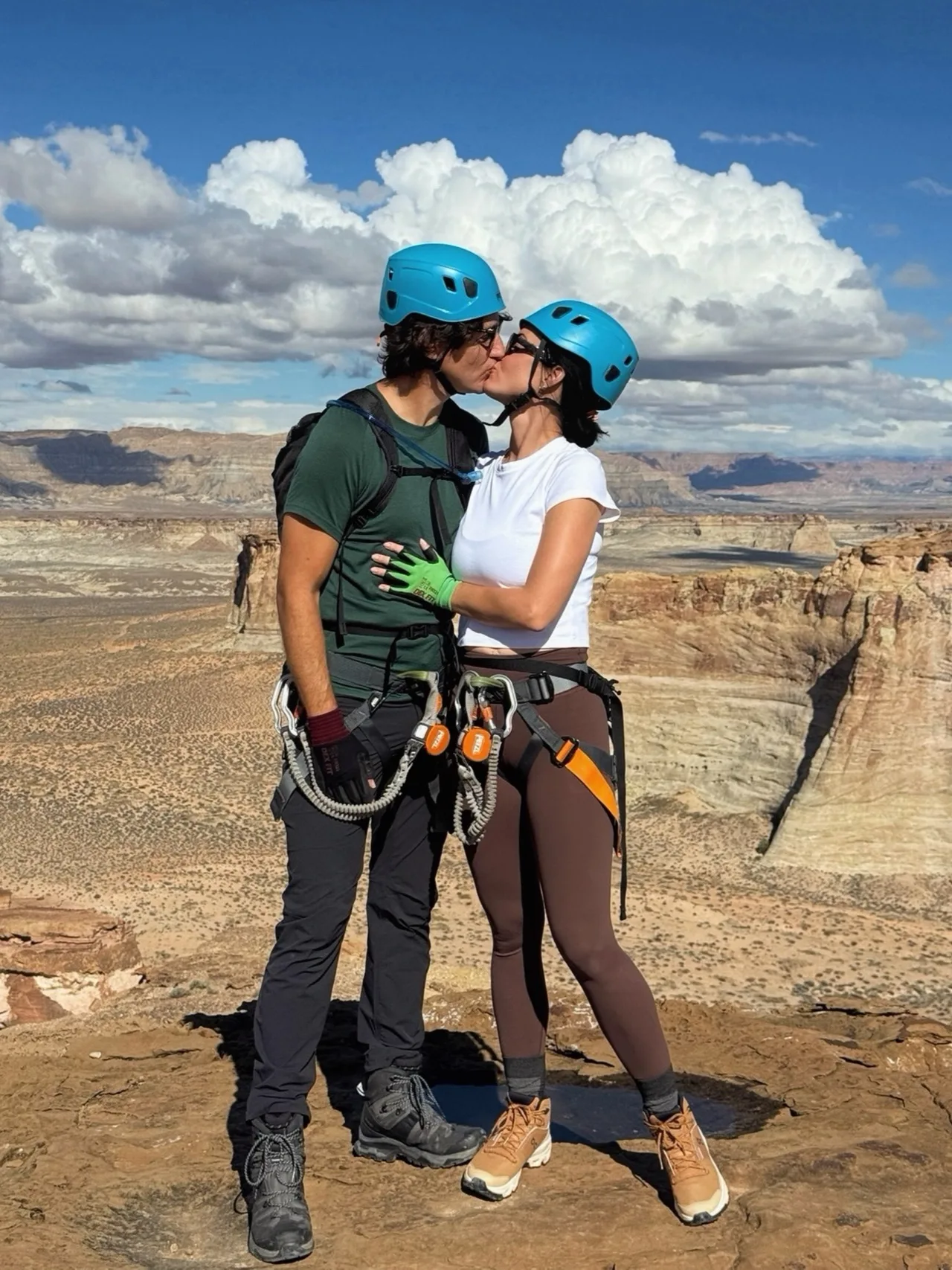 Katy Perry and Justin Trudeau pack on the PDA