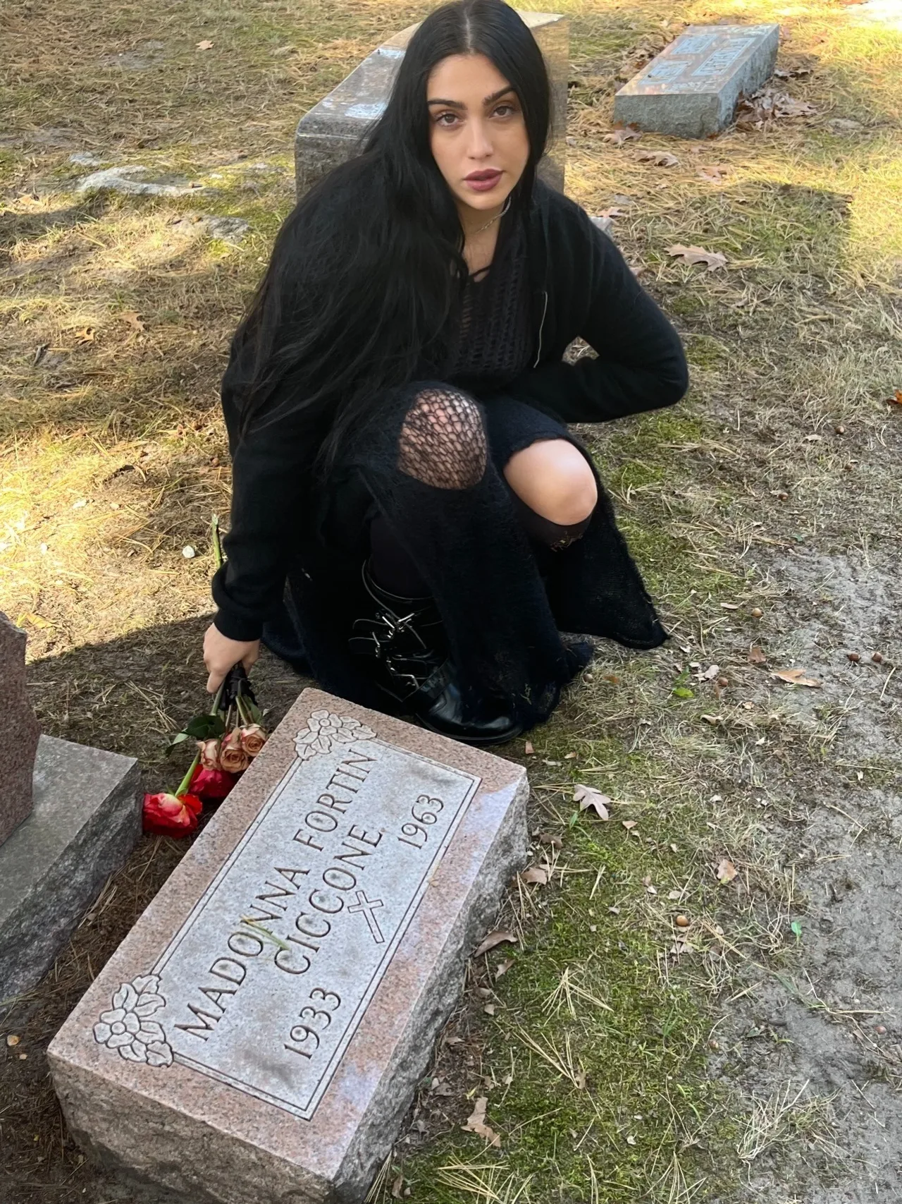 Lourdes Leon pays tribute to her grandmother