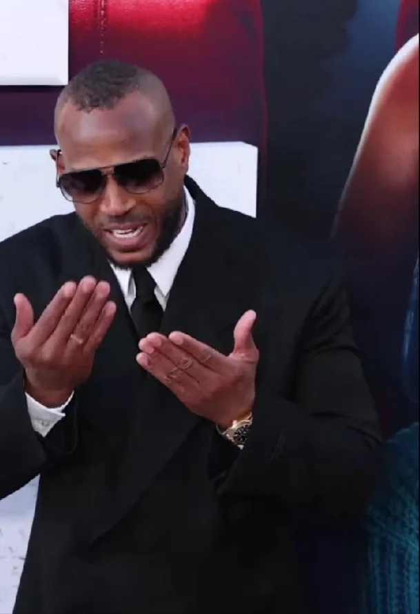 Marlon Wayans' unexpected reaction gets cameras talking